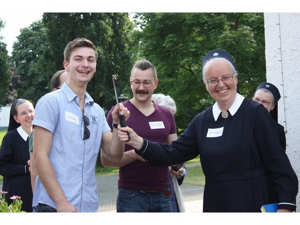 Ein Geschenk mit Hintergedanken?